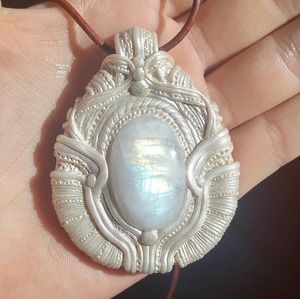 Meet your Posher, Daisy